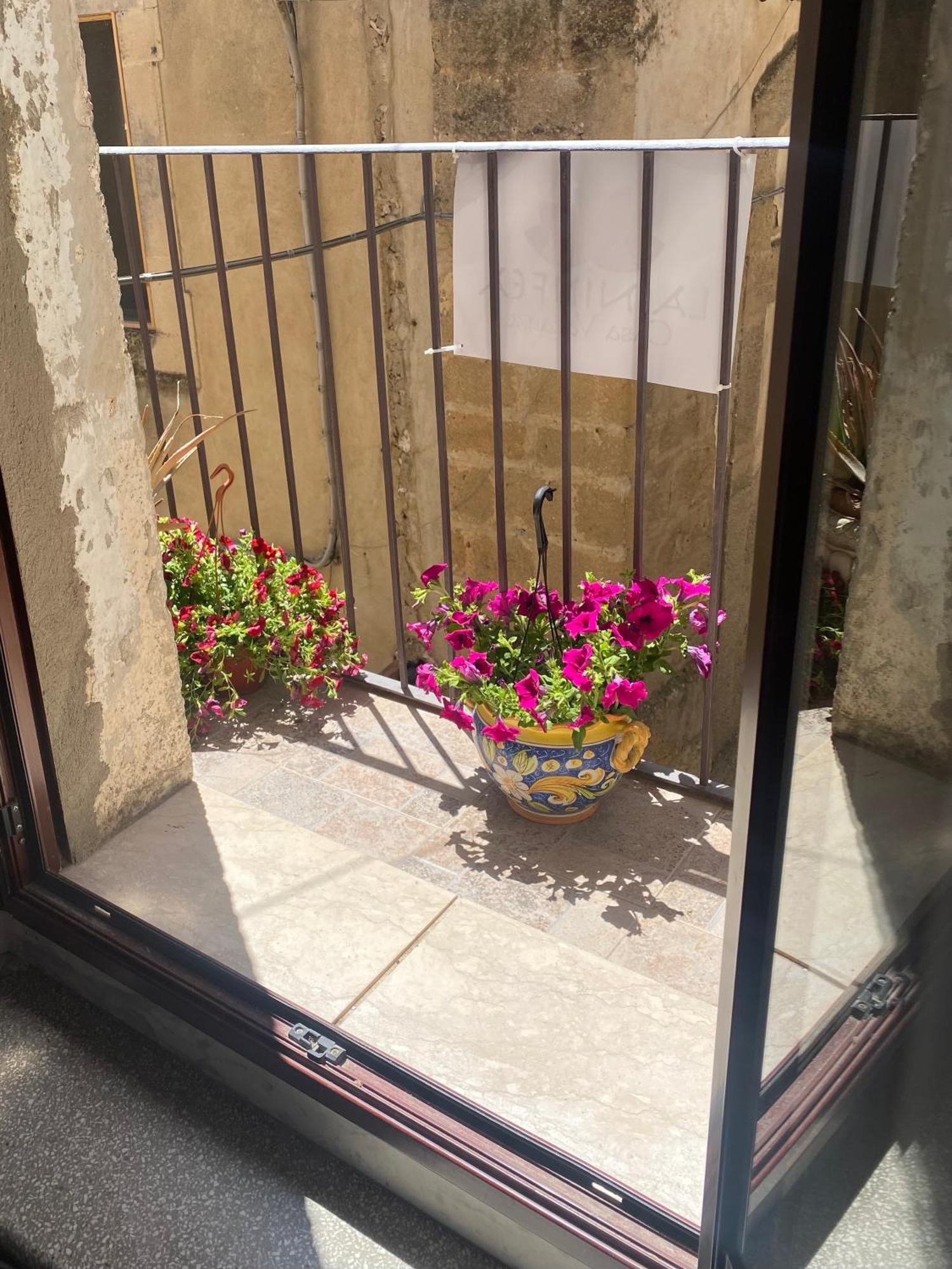 B&B Con Cucina La Ninfea Caltagirone Exterior photo