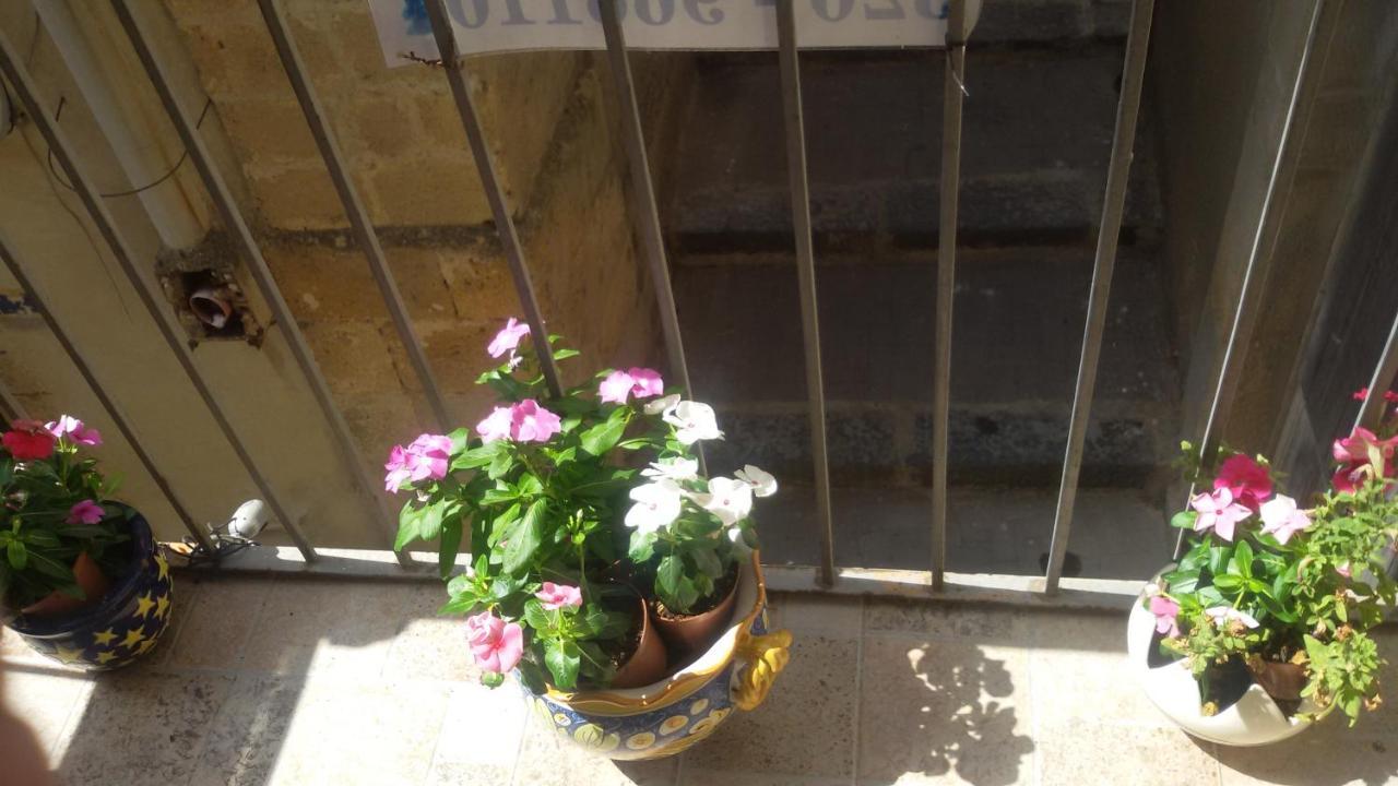 B&B Con Cucina La Ninfea Caltagirone Exterior photo